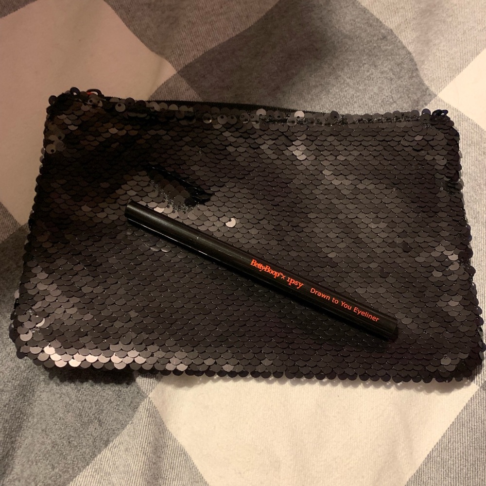 Betty Boop x Ipsy eyeliner and ipsy bag